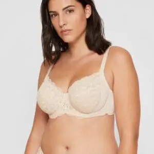 Rosa bra. Beige lace. Soft cup.